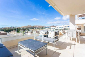 Luxury apartment with seaviews